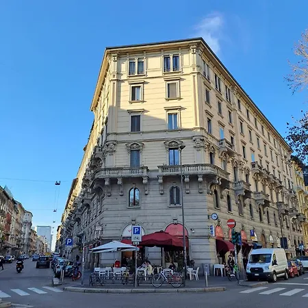 Apartment Design And Comfort In The Heart Of Milan
