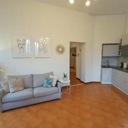 Design And Comfort In The Heart Of Apartment