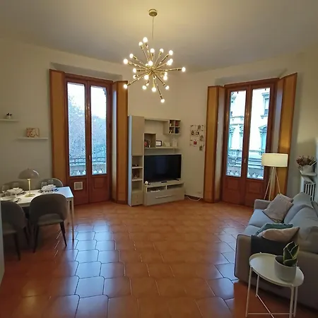 Design And Comfort In The Heart Of Apartment